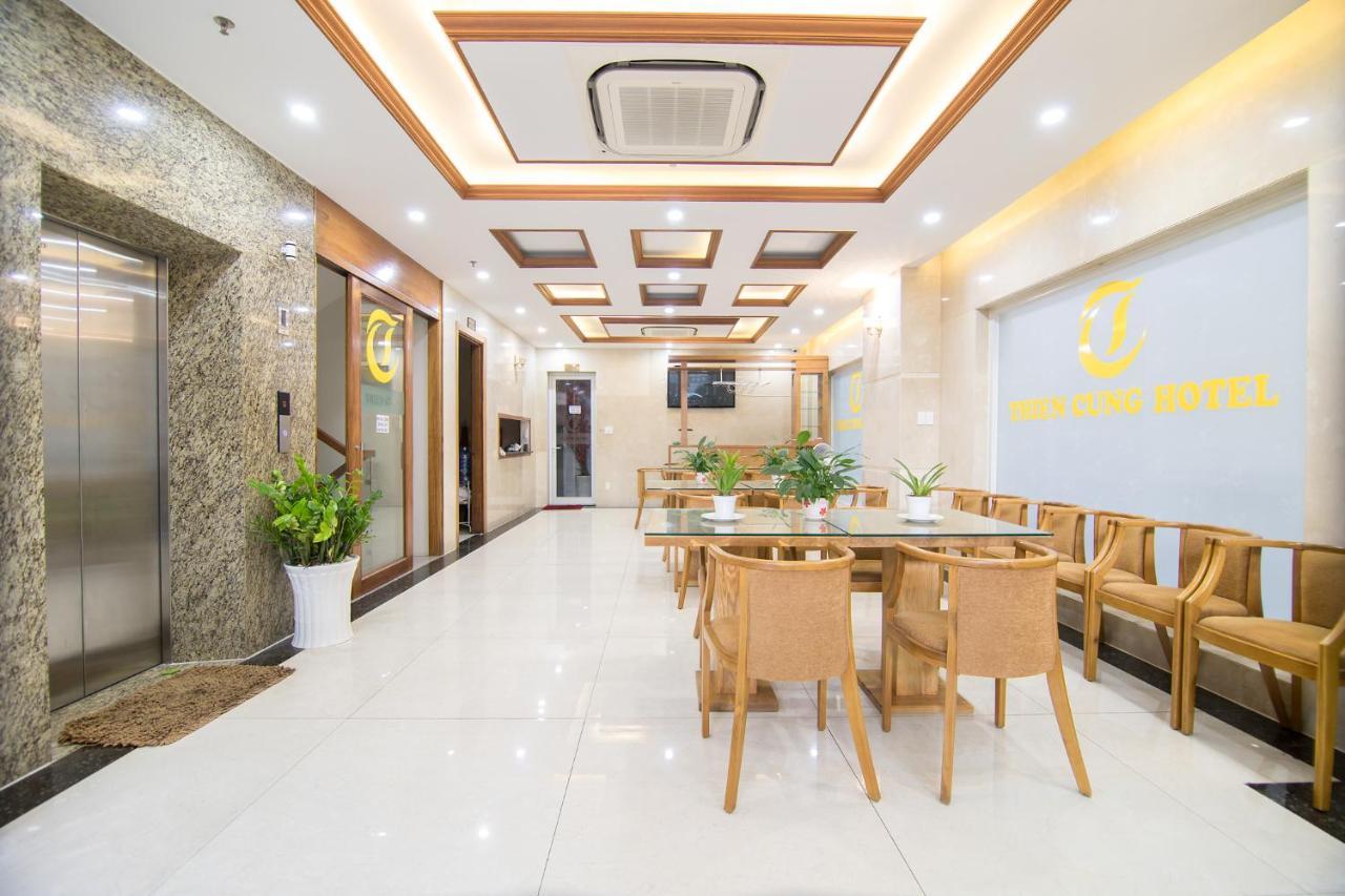 Reddoorz Plus Near Lotte Mart Cong Hoa Ho-Chi-Minh-Stadt Exterior foto