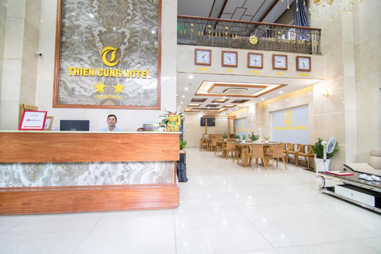 Reddoorz Plus Near Lotte Mart Cong Hoa Ho-Chi-Minh-Stadt Exterior foto