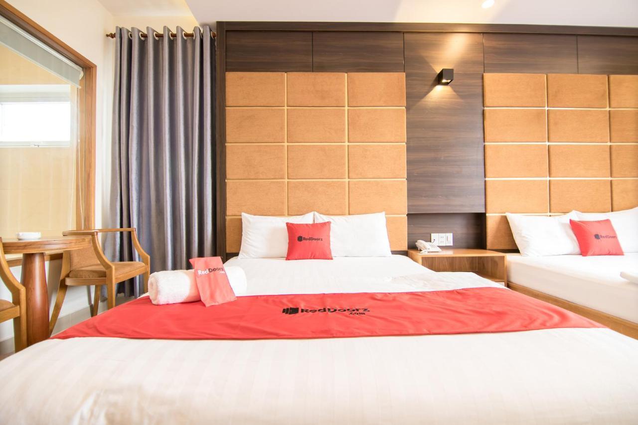 Reddoorz Plus Near Lotte Mart Cong Hoa Ho-Chi-Minh-Stadt Exterior foto